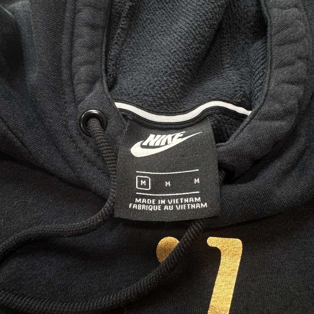 Nike Woman’s Sportswear Rally Metallic Clash Cropped Hoodie Black Size Medium